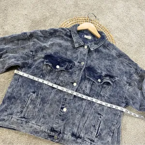 POL Women’s Corduroy Denim Button Down Trucker Jacket in Vintage Wash Blue M thumbnail 16