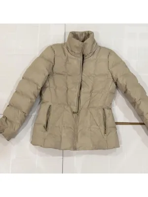 Size Small Women’s Calvin Klein Duck Down M Puffy Jacket. thumbnail 2