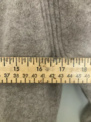 Magaschoni Scoopneck Sweater in Taupe Beige thumbnail 9