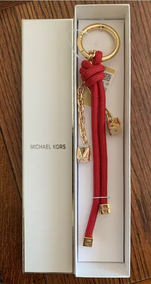 MICHAEL KORS Goldstone & Cord Bag Charm Gold logo Quick Release Ring New in box thumbnail 1