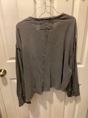 We The Free Washed Gray Distressed Cropped Long Sleeve Top thumbnail 6