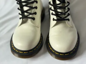 Dr. Martens Boots White Leather Women’s thumbnail 5
