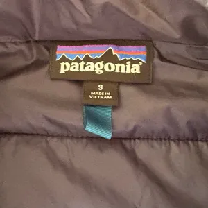 PATAGONIA Navy Blue Parka Coat thumbnail 4