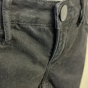 Free People Black Vertical Textured Straight 5 Pocket Button/ZipUp Jeans-Size 29 thumbnail 7