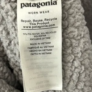 Patagonia Women's Quarter Zip Pullover in Gray Small thumbnail 6