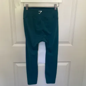 Gymshark Teal Capri Leggings Medium Activewear Workout thumbnail 3