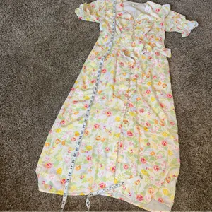 Simple Retro Womens Kora Floral Maxi Dress With Faux Pearl Buttons Sz Small thumbnail 2
