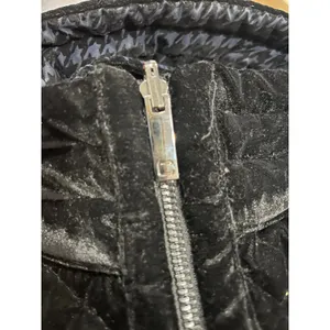 Chicos Black Quilted Velour Reversible Full Zip Mock Neck Vest Equestrian Chic thumbnail 5