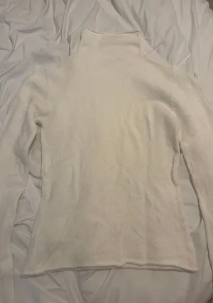 Aritzia Wilfred Long Sleeve thumbnail 1