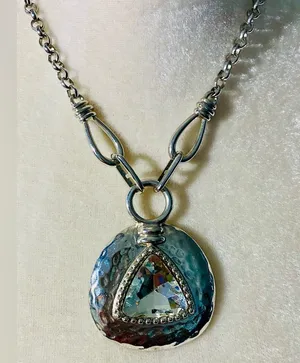 Vintage Silver Plated Pendant Necklace with Triangular Rhinestone thumbnail 1