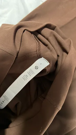 Lululemon Align High-Rise Crop 23” thumbnail 2