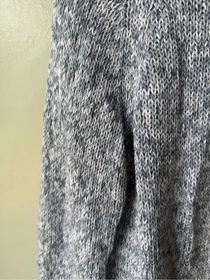 J.Crew Marled Blue White Cotton Knit Sweater Size Medium thumbnail 3