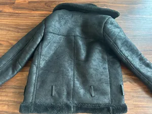 Philomena Petti thick oversized Black jacket with fur lining Size M Very warm Heavy material Great condition thumbnail 3