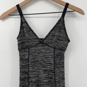 Aritizia Wilfred Free V-Neck Spaghetti Strap Slip Dress Black‎ Gray Women XS thumbnail 2