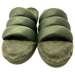 Koolaburra by Ugg Size 10‎ Green Slides Slippers Fuzzy Casual Shoes Comfort thumbnail 2