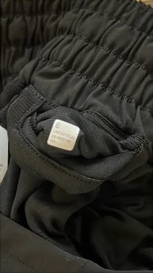 Lululemon Hotty Hot Short 2.5” Lined NWT size 2 thumbnail 7