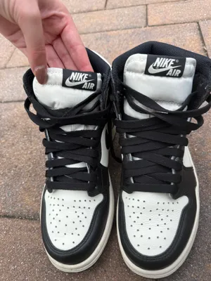 Jordan 1 Retro High thumbnail 2