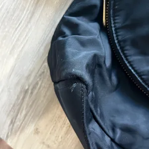 Marc Jacob’s Crossbody Purse thumbnail 4