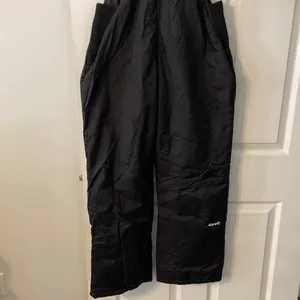 SkiGear Women Small size excellent condition inseam 27” color black thumbnail 8