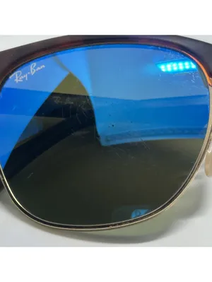 Ray-Ban RB 3016 Clubmaster Classic Sunglasses with Blue Mirrored Lenses thumbnail 10