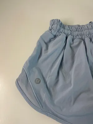 Lululemon Hot Shorts 2.5" Hot Low-Rise Lined thumbnail 3