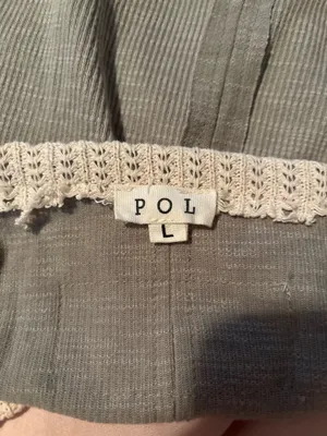POL Top thumbnail 4