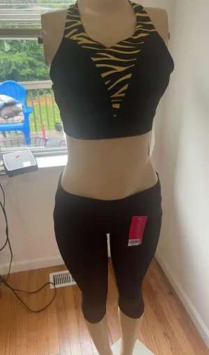 Short Leggings And Half Top Brown Size XL petite thumbnail 5