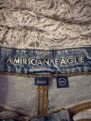 American Eagle Shorts Denim Distressed thumbnail 2