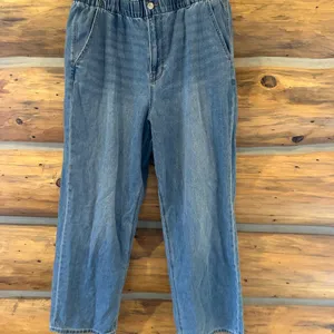 American Eagle Paperbag Baggy Mom Jean thumbnail 3