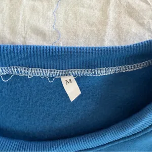 Women's Crewneck Bright Blue Sweatshirt Size XL #260455 thumbnail 2