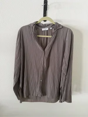 Artizia Babaton Collector Shirt Blouse in Turner Taupe thumbnail 4