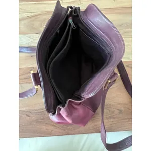 90's vintage Etienne Aigner burgundy leather shoulder bag purse horseshoe logo thumbnail 3