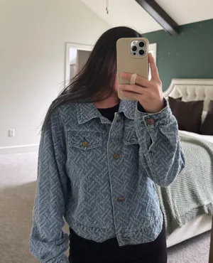 Denim Jacket Size M thumbnail 1