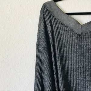 We The Free Free People South‎ Side V Neck gray Thermal Top size M thumbnail 4