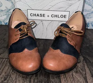 Chase + Chloe Women's Tan and Black Loafers NIB thumbnail 1