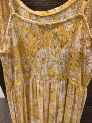 SO Yellow Floral Smocked Maxi Dress thumbnail 4