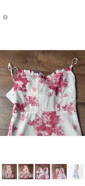 Chicwish red floral midi dress NWT thumbnail 6