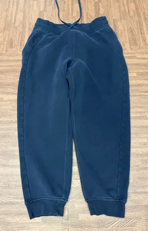 lululemon scuba jogger thumbnail 1