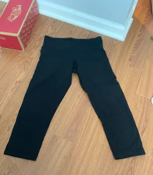 Capris thumbnail 1