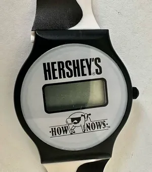 Vintage 80’s Hersheys How now cow watch thumbnail 1