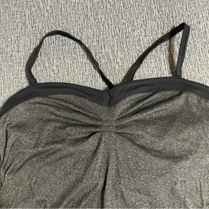 Lululemon Women’s Tank Top thumbnail 7