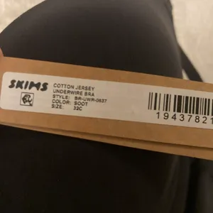 SKIMS Cotton T-Shirt Bra 32C NWT thumbnail 3