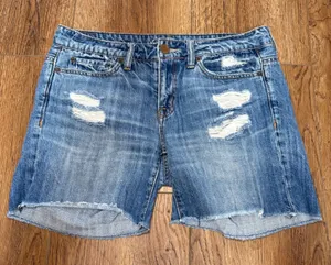 American Eagle Women Distressed Denim Shorts Blue Cut Off‎ Raw Hem Size 4 Cotton thumbnail 1
