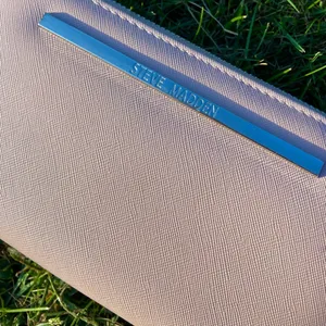 Steve Madden Wallet thumbnail 2