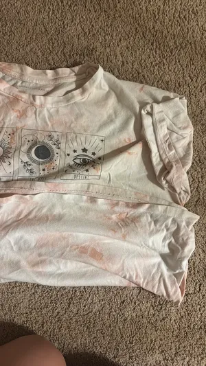 American Eagle Oversized Graphic Tee thumbnail 8