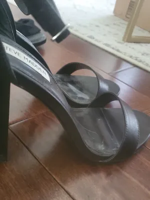 Steve Madden Black Ankle-Strap High Heel Sandals Size 9.5 thumbnail 3