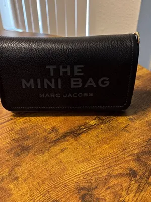 Marc Jacobs The Mini Bag Black Leather Crossbody Shldr Bag thumbnail 9