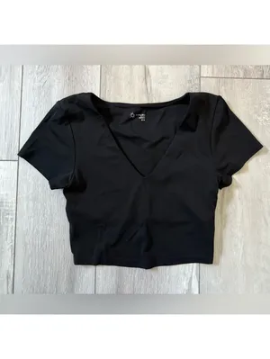 Aerie Ofline Real Me Grunge Clean Girl Black v-neck Cropped Fitted Tee- medium thumbnail 2