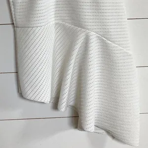 Zara White Textured Halter Peplum Top Asymmetrical Hem‎ Medium thumbnail 2