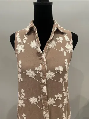 Sleeveless Taupe Button-Down Dress with White Floral Embroidery like new small thumbnail 2